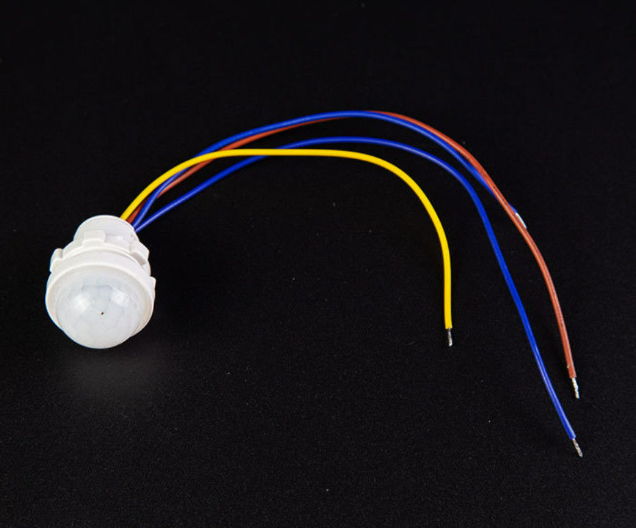 24V / induttore Gated sensore infrarosso del corpo del sensore di spazzata della mano del sensore di moto del Governo degli accessori del sensore di 12V LED