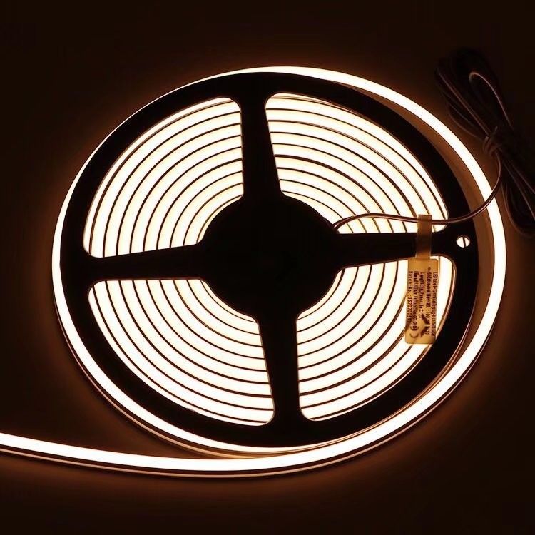 IP65 all'aperto IP67 3M stickable ha condotto l'illuminazione laterale 2700K delle luci al neon - 6500k custiomized
