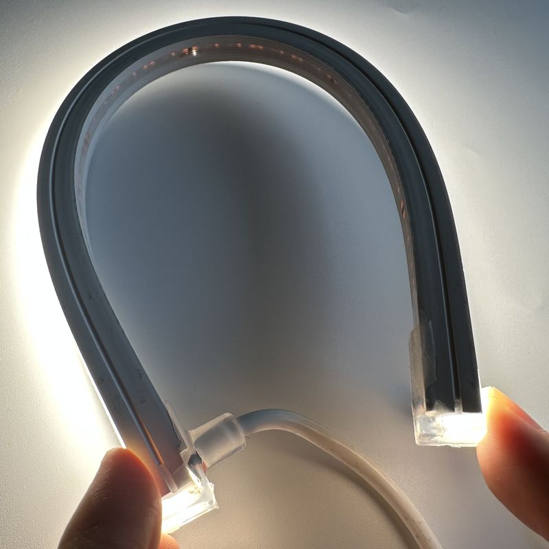Luce di striscia al neon del silicone 16.4ft/5m impermeabile Cuttable & collegabile, cambiamento di colore di RGB
