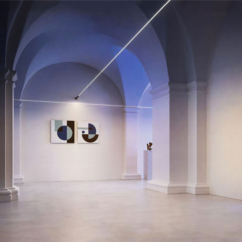 L'illuminazione dell'interno CRI>90 IP20/IP65 dell'illuminazione lineare dell'orizzonte ha condotto la luce d'acciaio della corda